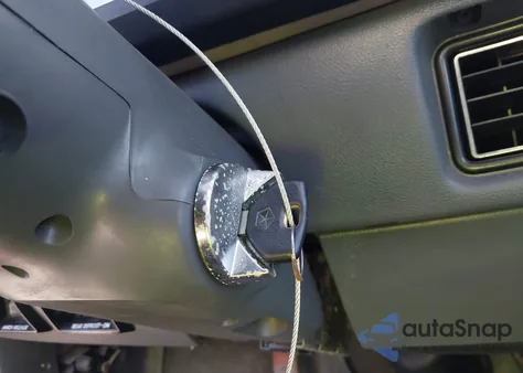 1987 Dodge Shelby Charger из США, поврежденный, VIN 1B3BZ64E3HD304646